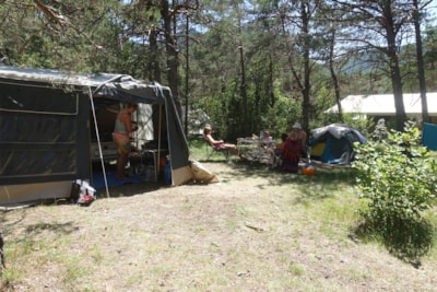 Pitch XL (+200m²) + Car