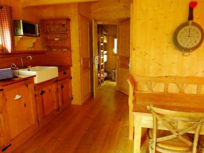 Wooden cabin Chasseur