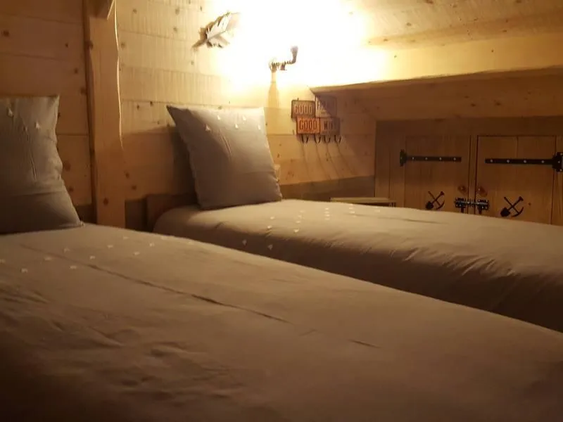 Cabane De L'orpailleur (Poêle Bois, Baignoire, Douche)