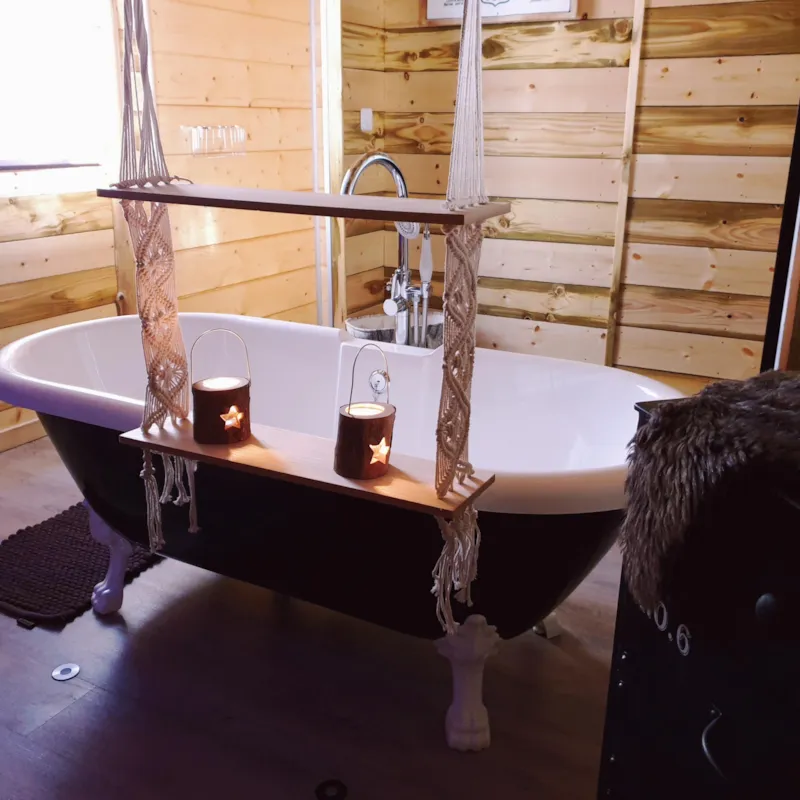 Cabane Du Castor (Sauna,Douche,Baignoire,Poêle À Bois)