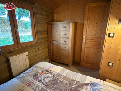 Wooden cabin Pionnier