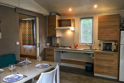 Mobile-home Life Confort 30m² - 2 bedrooms adapted to the people with reduced mobility + air-cond