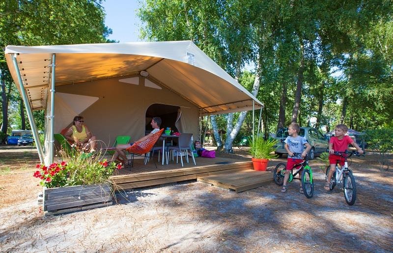 SAFARI LODGE 20m² - SANS SANITAIRE et NON alimenté en eau