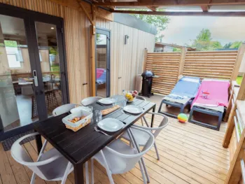 Mietunterkunft - Mobilheim Premium - 3 Schlafzimmer - 2 Badezimmer - Klimaanlage - Camping Le Tedey