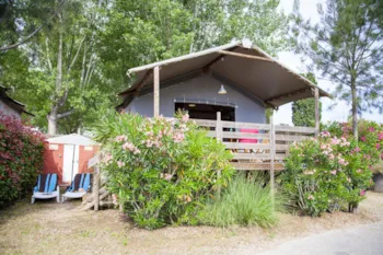 Mietunterkunft - Lodge Toilée 2 Schlafzimmer + Überdachte Terrasse Auf Pfählen** - Camping Sandaya Riviera d'Azur