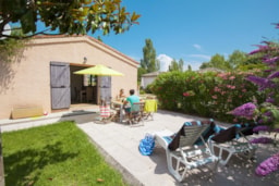 Accommodation - Villa Tropicale 2 Bedrooms **** - Camping Sandaya Riviera d'Azur