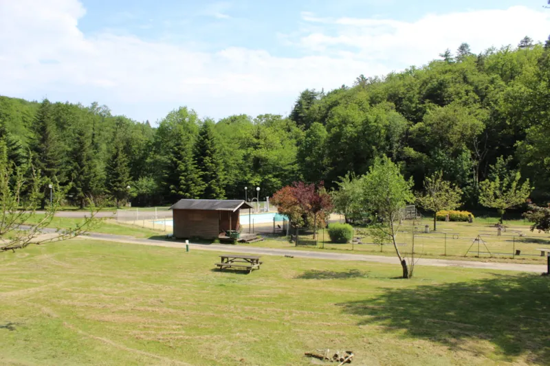 Emplacement Avec Voiture + Tente/Caravane