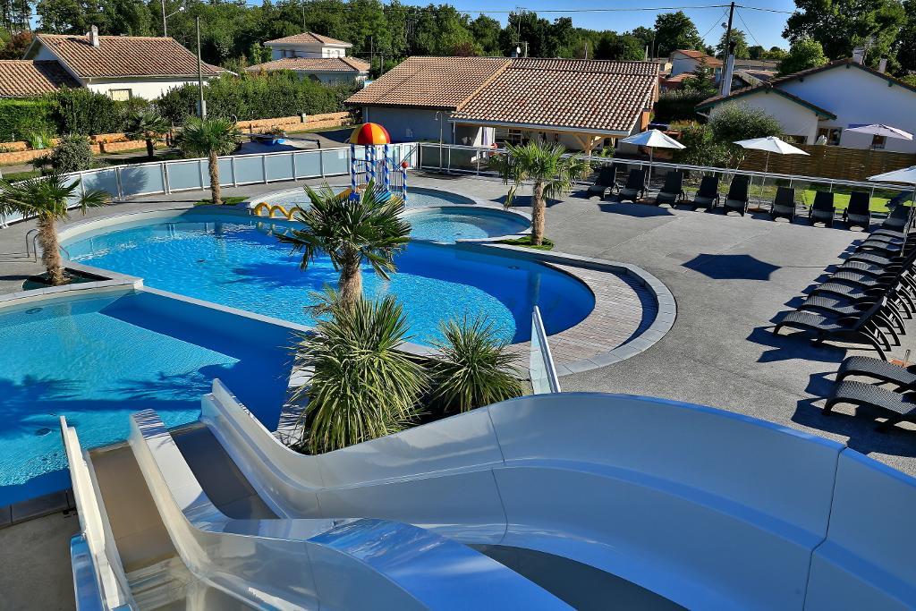 Services Camping Les Abberts - Ares