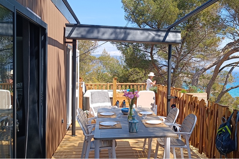 Oasis Whirlpool 2 Bedrooms Seaview Oasis Whirlpool 2 Bedrooms Seaview