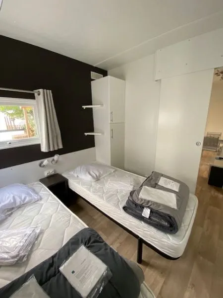 R- Mobil-Home Méditerranée  3 Ch