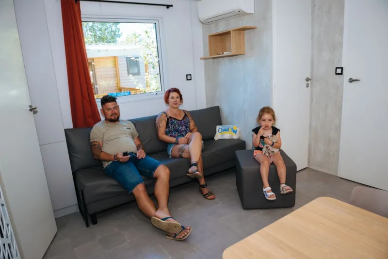C- Mobil-Home Caraïbes Climatisé 2 Chambres