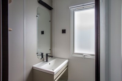 3 bedroom air-conditioned mobile home Baltique