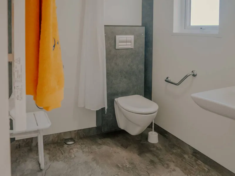 C- Mobil-Home Helios - Pmr - 2 Chambres 32M² Avec Terrasse Couverte