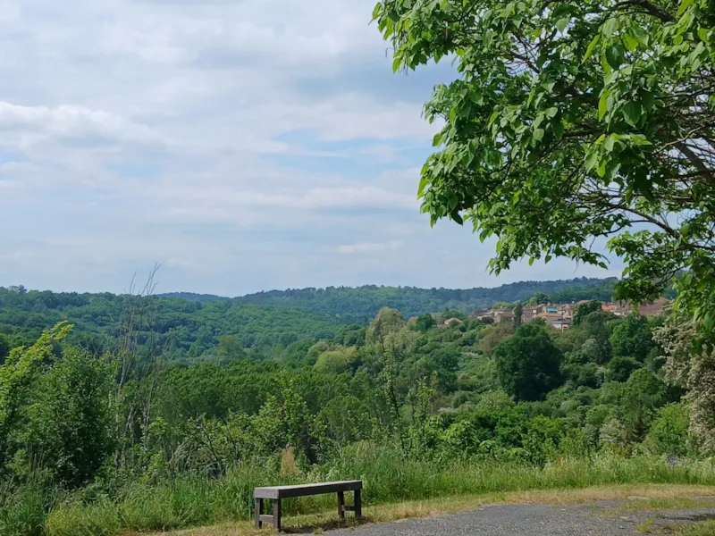 Emplacement En Camping 2 À 6 Personnes