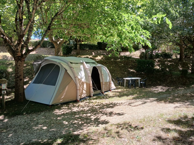 Tente prêt à camper