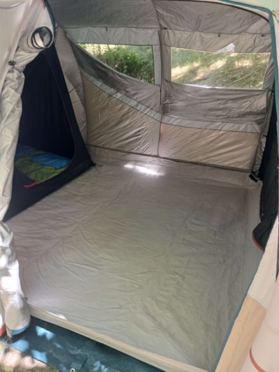 Ready-to-camp tent
