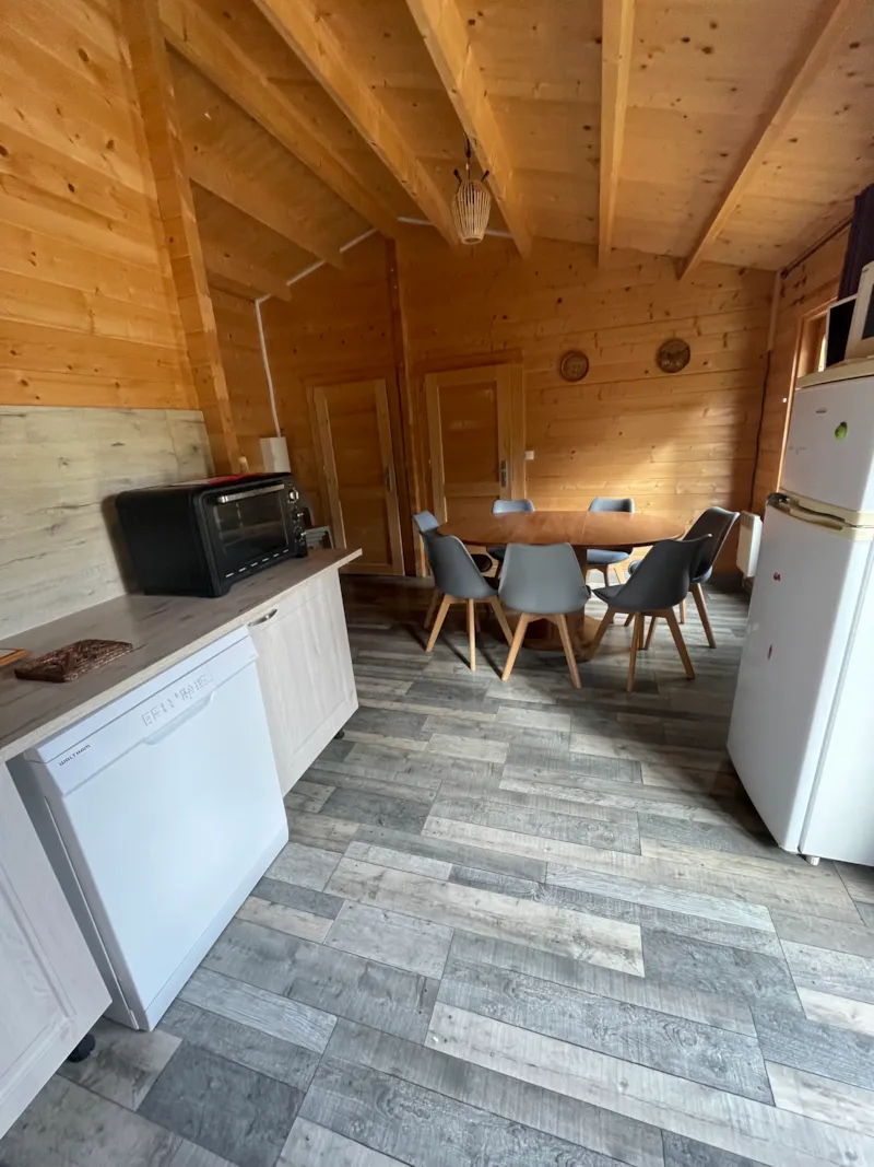 Chalet 3 Chambres 7 Couchages Avec Climatisation