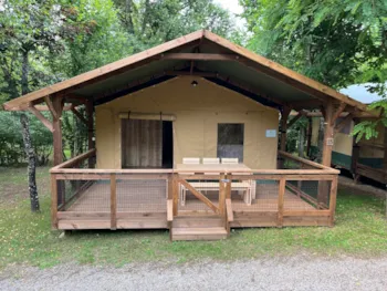 Mietunterkunft - Tente Lodge 8 Personnes - Camping Le Convivial