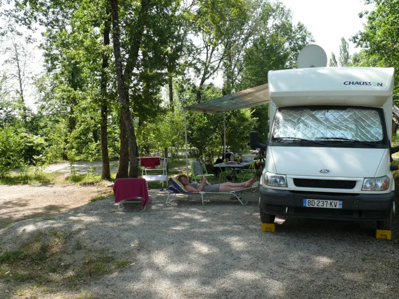 Emplacement Stabilisé (Caravane Ou Camping Car)