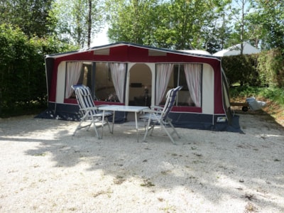 Pitch for caravan and motorhome (stabilized ground)
