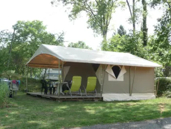 Mietunterkunft - Zelt Confort Canada - CAMPING LA FAGE