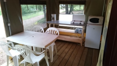 Caribbean tent Lodge 4