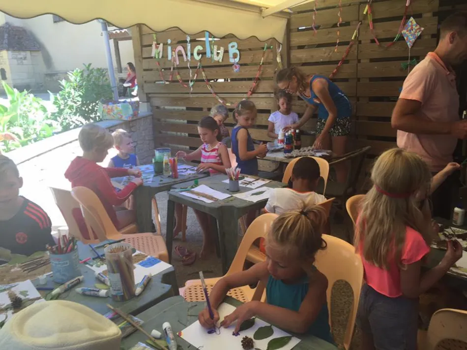 Camping Le Perpetuum