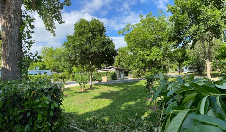 Camping Le Perpetuum