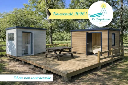 Kampeerplaats(en) - Evasion Plus Pakket (Individuele Badkamer + Kitchenette + Hut Met Twee Slaapkamers) - Camping Le Perpetuum