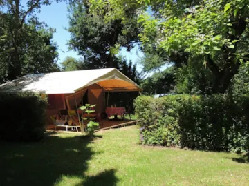 Accommodation - Tent Canada- 32M² -2 Bedrooms - Camping Vagues Océanes - Les Granges 