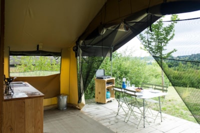 Sweet Wood & Canvas tent +