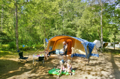 Camping La Peyrugue