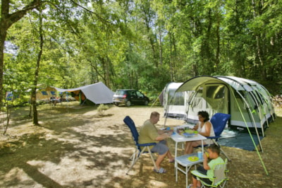 Camping La Peyrugue