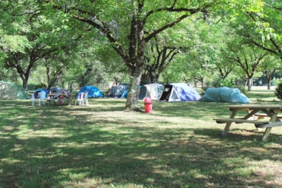 Camping La Peyrugue
