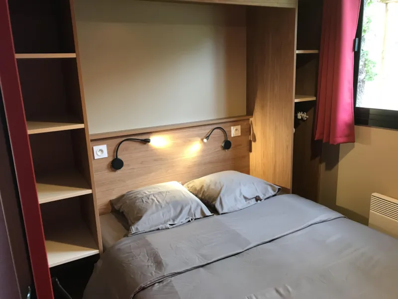 Chalet Noumea (4-5 Pers) 2 Chambres - Tv - Clim - 2 Transats - Terrasse Couverte