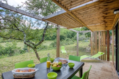 Chalet OTTAWA - 3 bedrooms - TV - Air conditioning - Dishwasher - Deck chairs - Covered terrace — 4