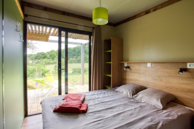 Chalet OTTAWA - 3 bedrooms - TV - Air conditioning - Dishwasher - Deck chairs - Covered terrace — 5