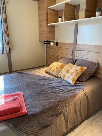 Chalet RÊVE+ - 2 bedrooms - Air conditioning - Dishwasher - 2 deck chairs - Covered terrace — 3