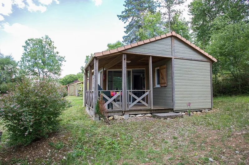 Chalet Rêve (5 Pers) 2 Chambres- Climatisation - Terrasse Couverte