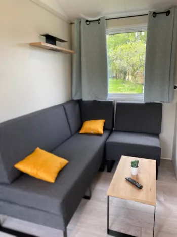 Mietunterkunft - Cottage Toscane (6 Pers) 3 Zimmer -Tv- Klimaanlage-Geschirrspülmaschine - Halbüberdachte Terrasse - Camping La Peyrugue