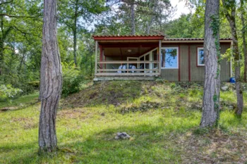 Mietunterkunft - Chalet Reve Confort (5 Pers) 2 Zimmer - Überdachte Terrasse - Camping La Peyrugue