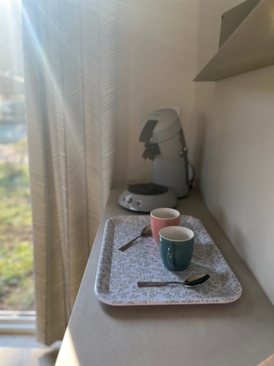 BAHIA Cottage - 2 bedrooms - TV - Air conditioning - Dishwasher - Covered terrace with bench seating — 4