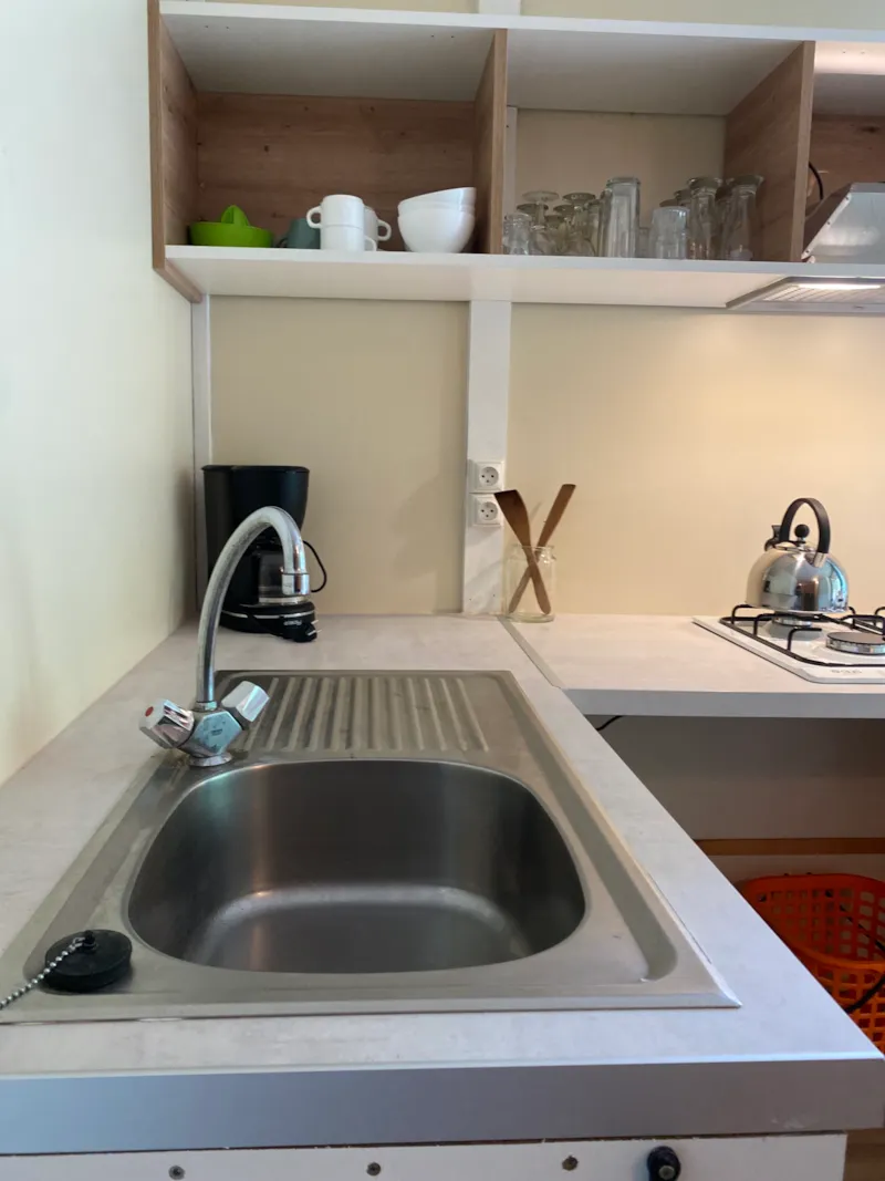 Chalet Bien-Être Adapté Aux Pers À Mobilité Réduite - 2 Chambres -Clim - Terrasse Couverte