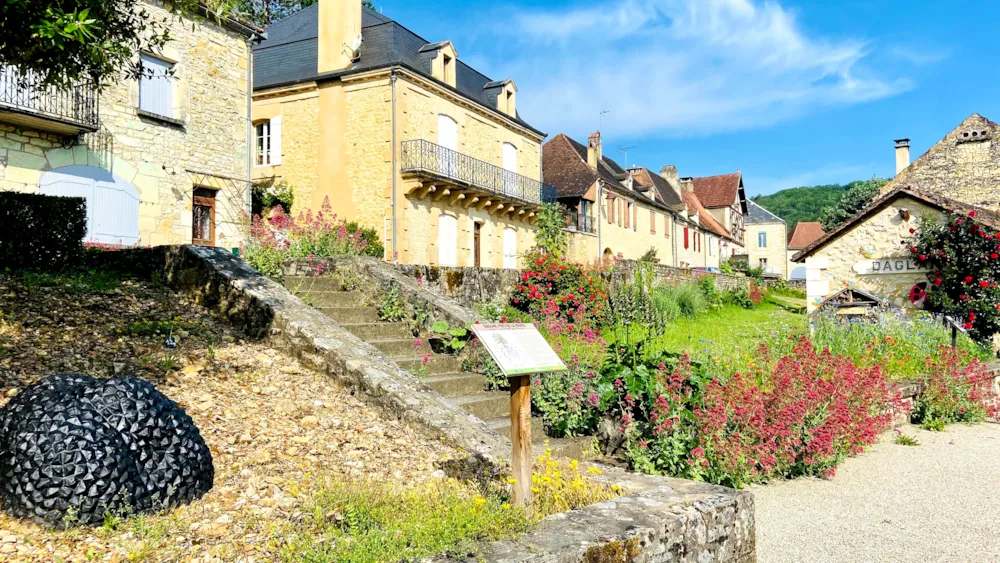 Camping La Peyrugue