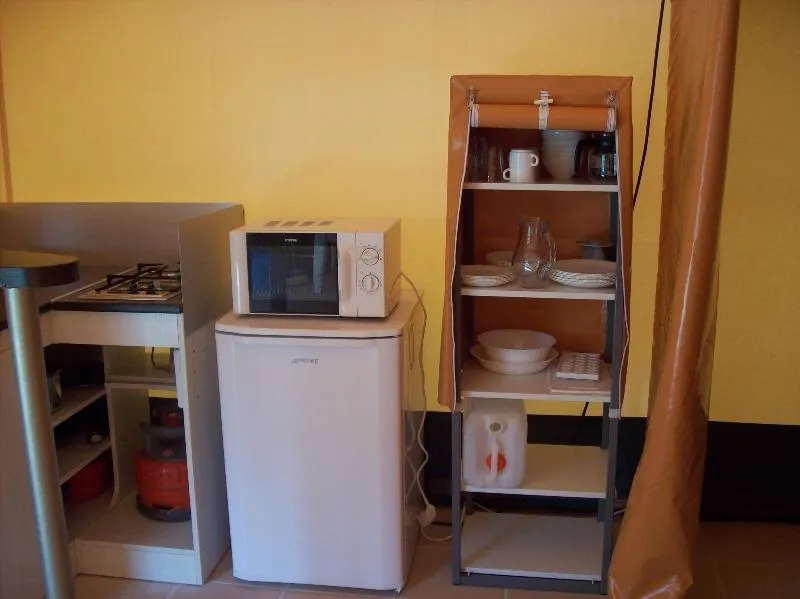 Tente Pagan 25 M2 Avec Sanitaire (Gamme Economique)