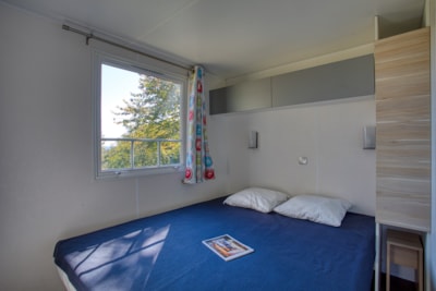 OHARA MOBILE HOME, VIEW OF THE POOL AND VALLEY (160 CM BED) — 7