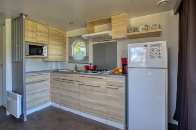 OHARA MOBILE HOME, VIEW OF THE POOL AND VALLEY (160 CM BED) — 5