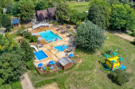 Camping Brin d'Amour - Camping2Be