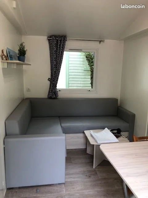 Mobile-Home Cocopat, Tv