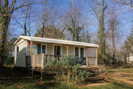 Accommodation - Cocopat Mobile Home, Tv - Camping Brin d'Amour